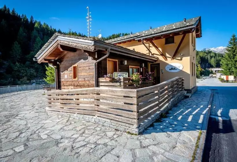 Aamiaismajoitus (B&B) For Rest