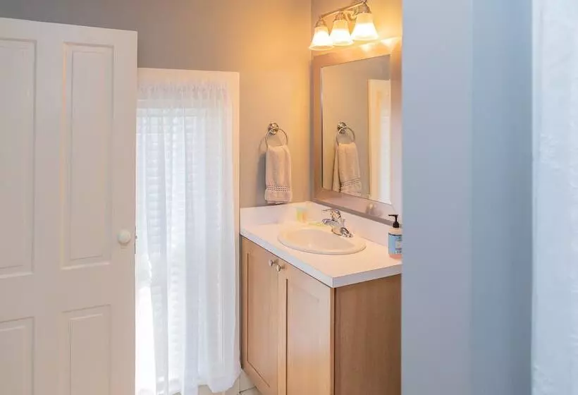 تختخواب و صبحانه Victoria Inn