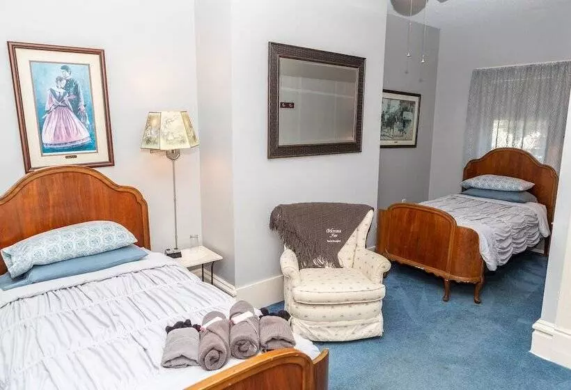 تختخواب و صبحانه Victoria Inn