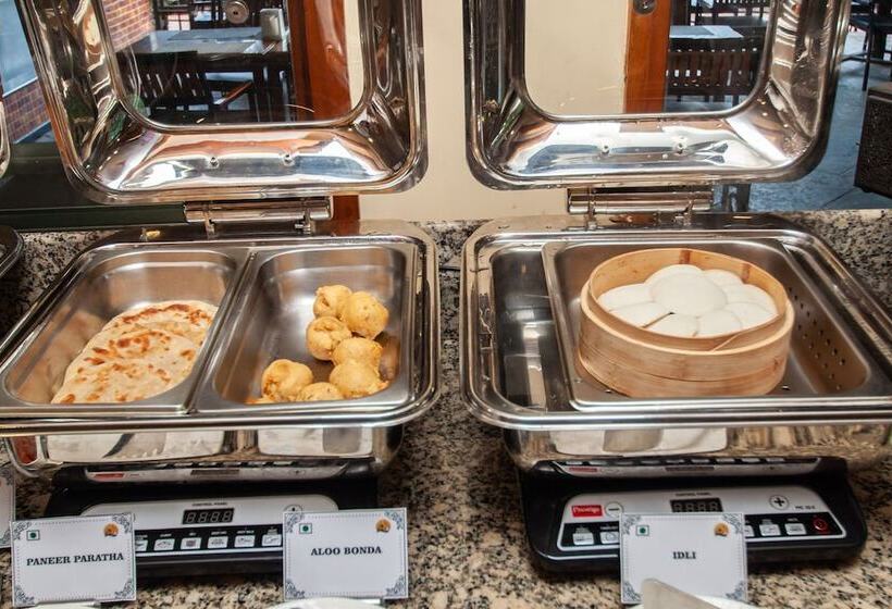 Hotel Acron Seaway Resort