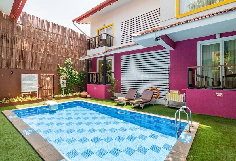 Hotel Acron Seaway Resort