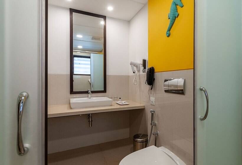 Hotel Acron Seaway Resort