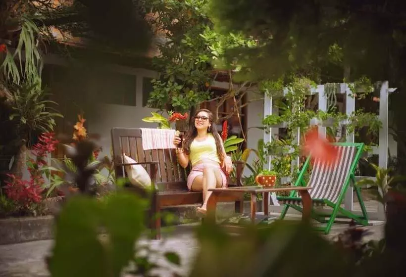 هتل Country Club Eco Casajardin