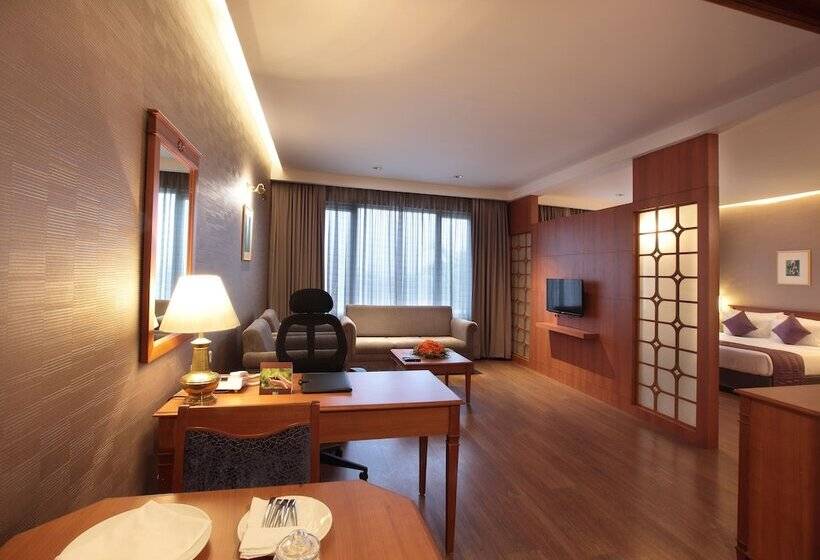 בית מלון כפרי Monsoon Empress Kochi