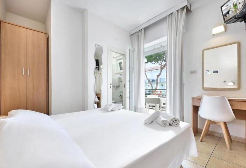 فندق Arlecchino Riccione