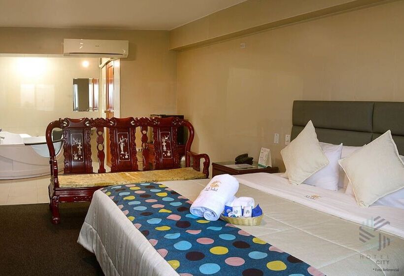 בית מלון כפרי Lima City