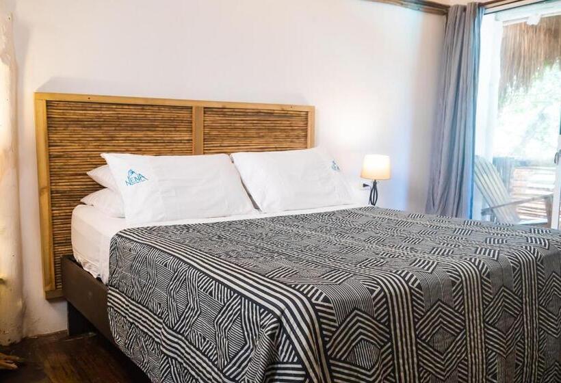 هتل Nena Beach Club &