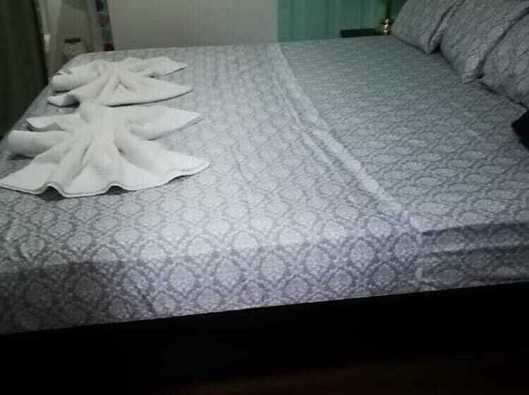 بنسيون Casa Heliconia