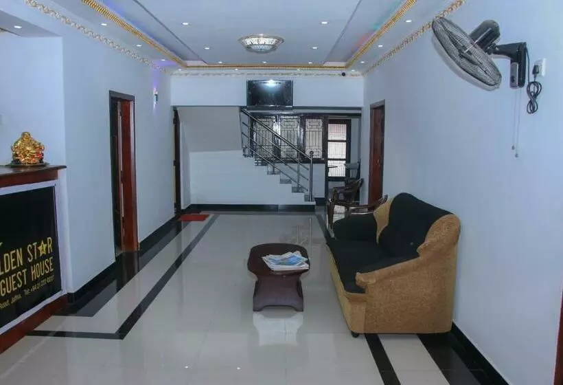 پانسیون Golden Star Guest House
