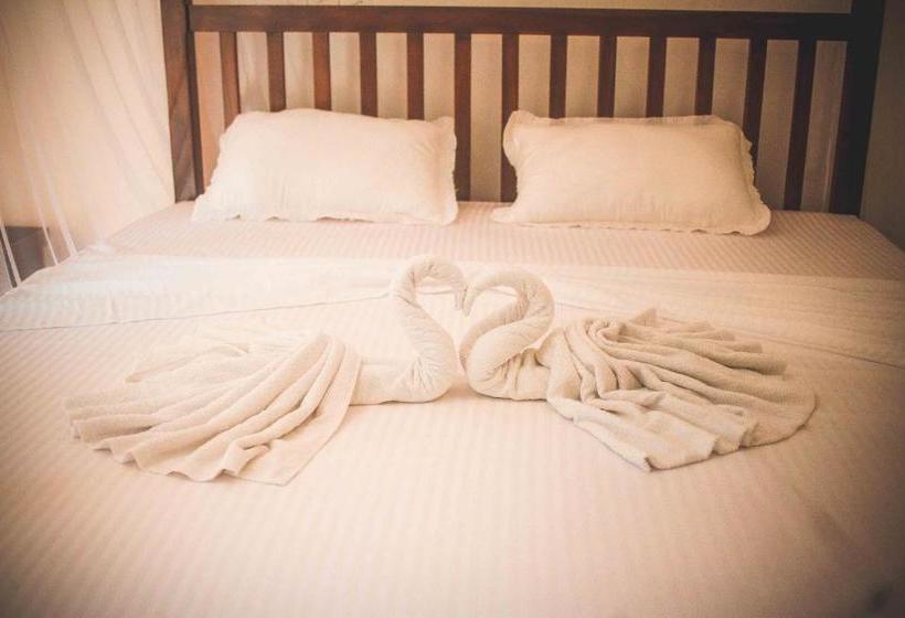 Pensionat Tanoaks Villa