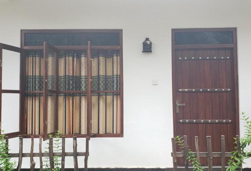 Pensionat Tanoaks Villa