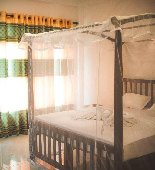 Pensionat Tanoaks Villa