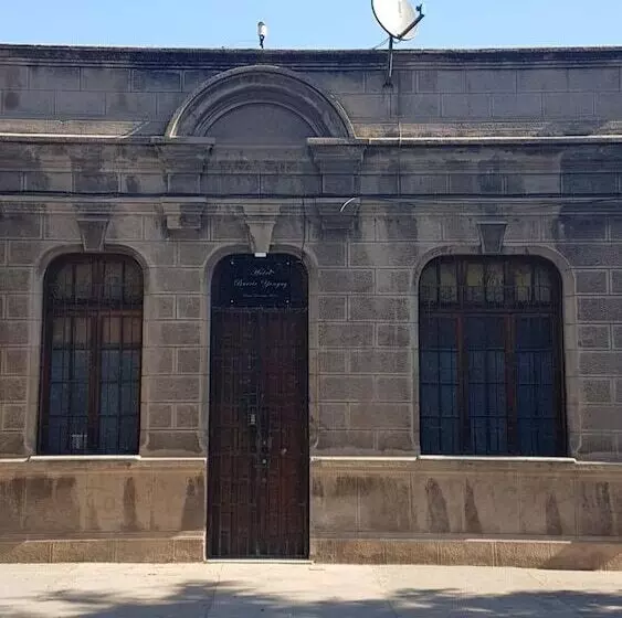 هتل Barrio Yungay