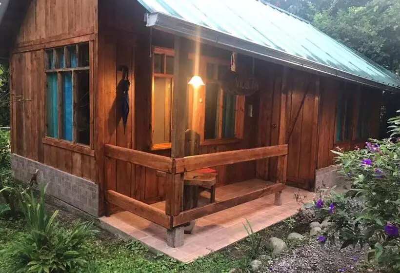 ホテル Hostería Los Cedros De Mindo