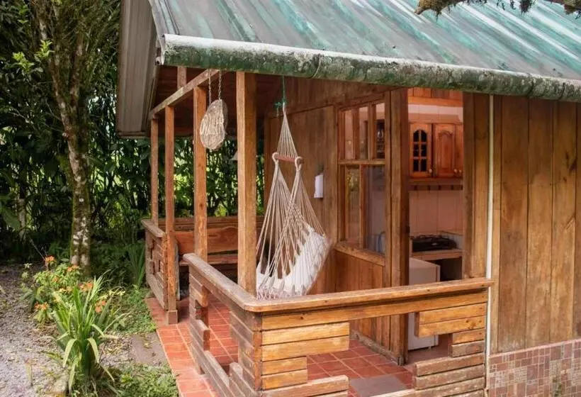 ホテル Hostería Los Cedros De Mindo