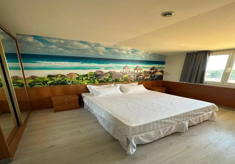 Futurotel Cambrils Paradise