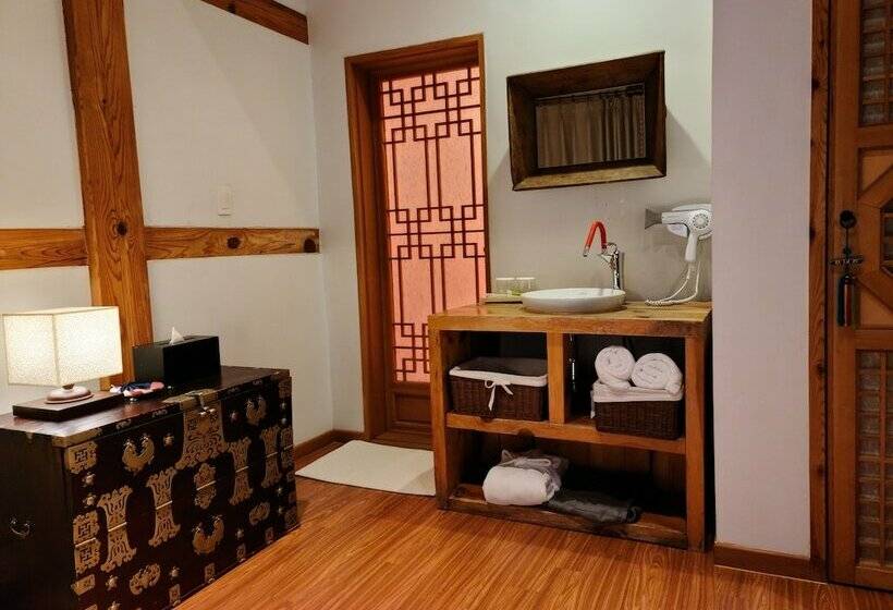 فندق Korea Palace