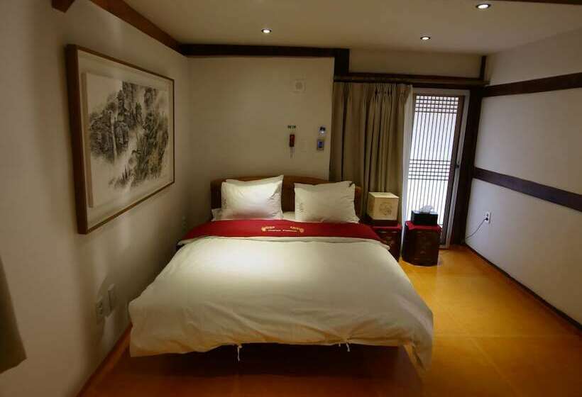 فندق Korea Palace