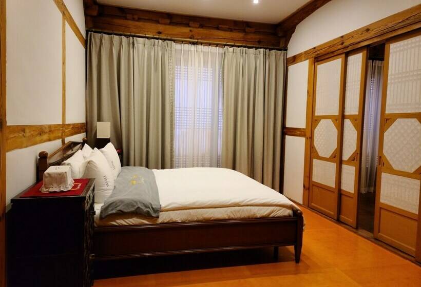 فندق Korea Palace