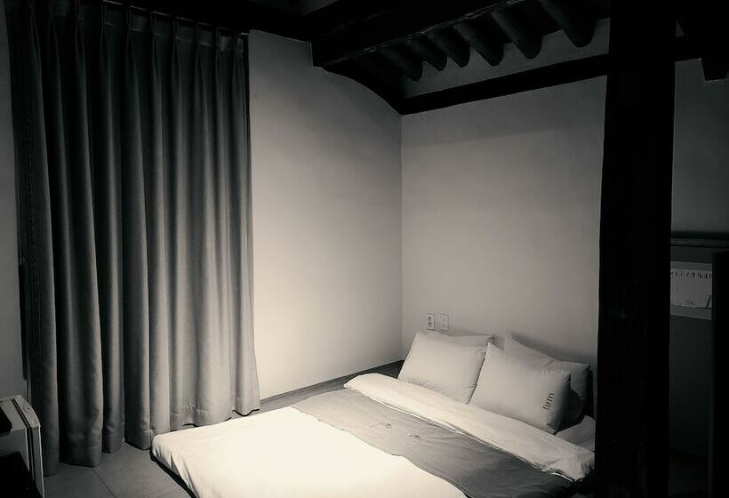 فندق Korea Palace