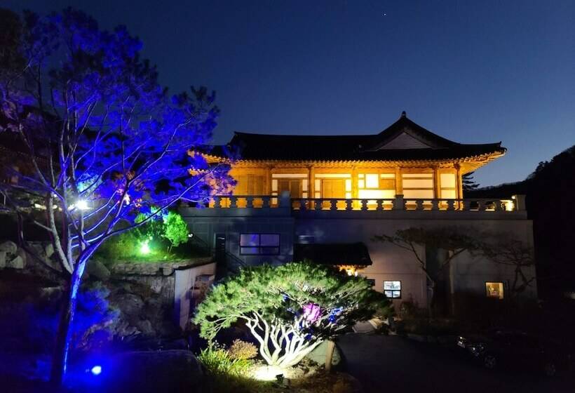 فندق Korea Palace