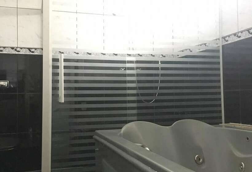 Stilus Hotel Adults Only