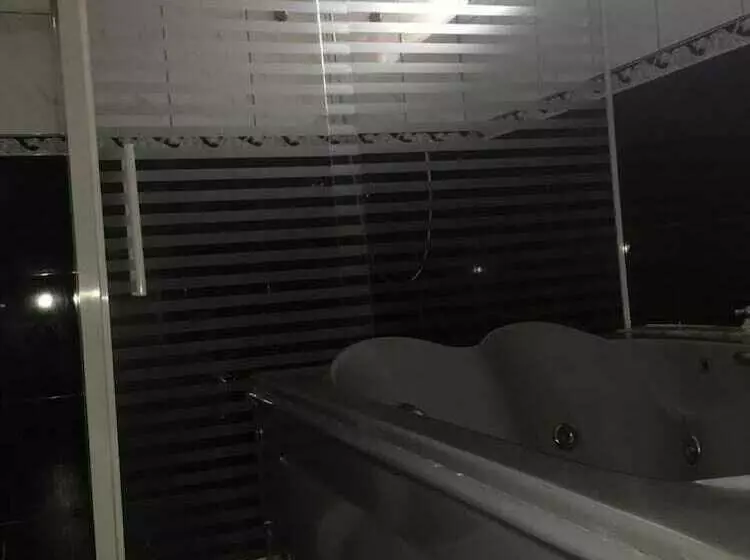 Stilus Hotel   Adults Only