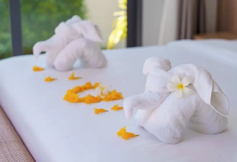 هتل Ming Resort Phuket