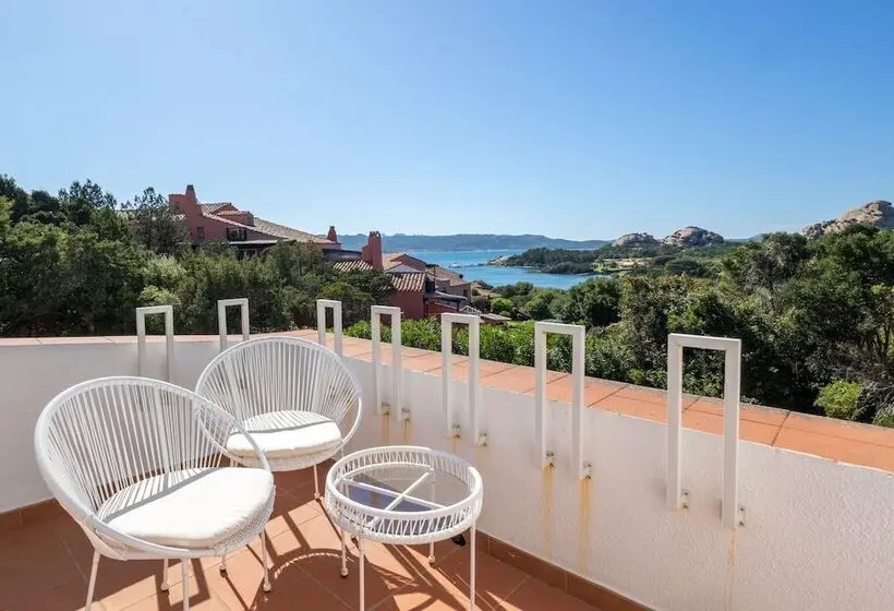 ホテル Hotiday Baja Sardinia Seaside