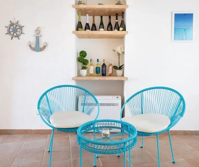 ホテル Hotiday Baja Sardinia Seaside