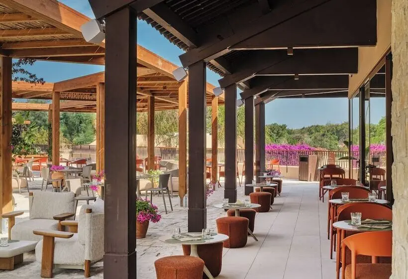 リゾートホテル Mangia's Costa Ragusa Borgo