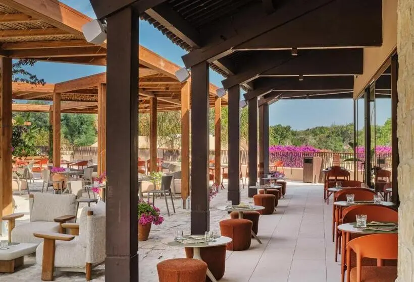 リゾートホテル Mangia's Costa Ragusa Borgo