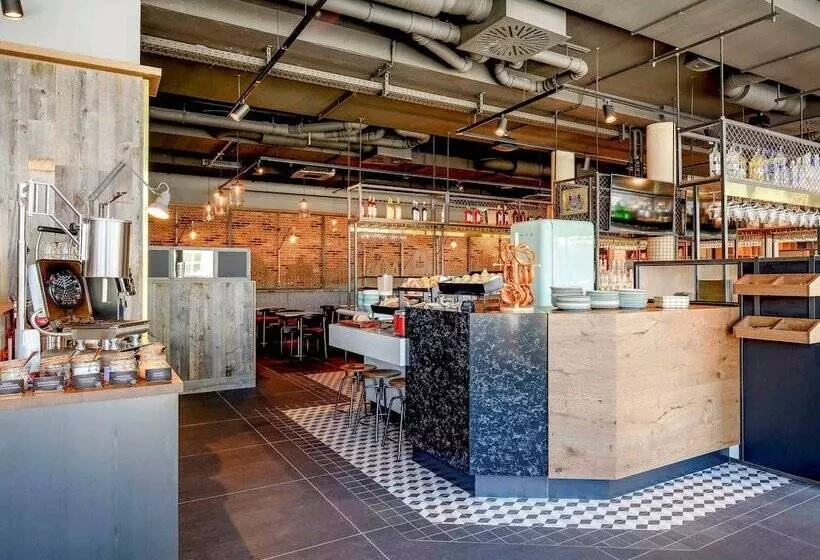 Hotelli Ibis Landshut City