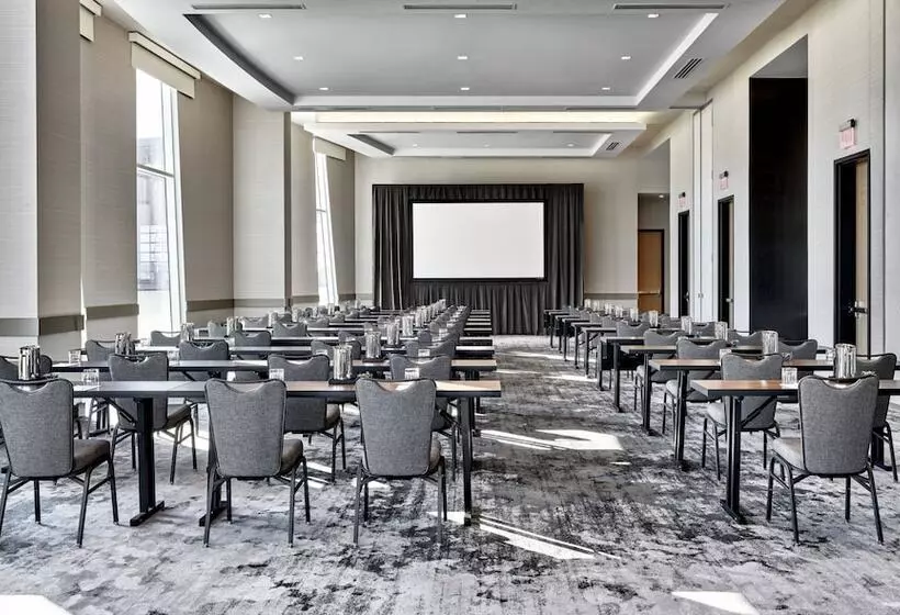 ホテル Live! By Loews  Arlington Tx