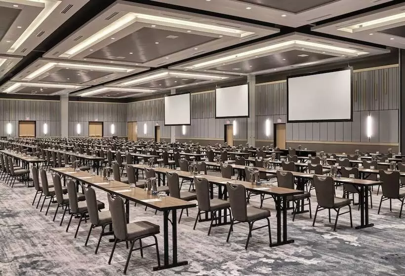 ホテル Live! By Loews  Arlington Tx