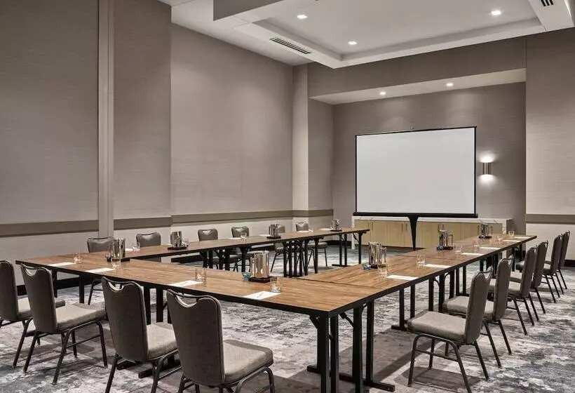 ホテル Live! By Loews  Arlington Tx