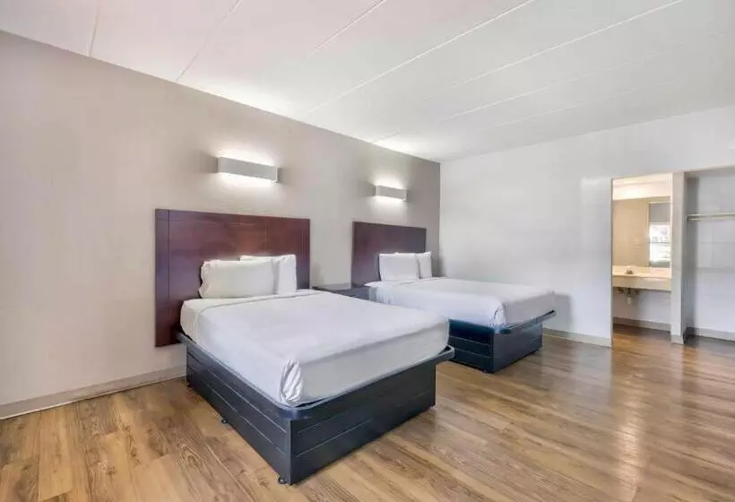 Motel 6falls Church, Va  Arlington Boulevard