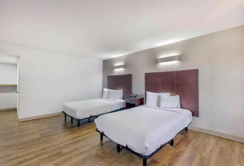 Motel 6falls Church, Va  Arlington Boulevard