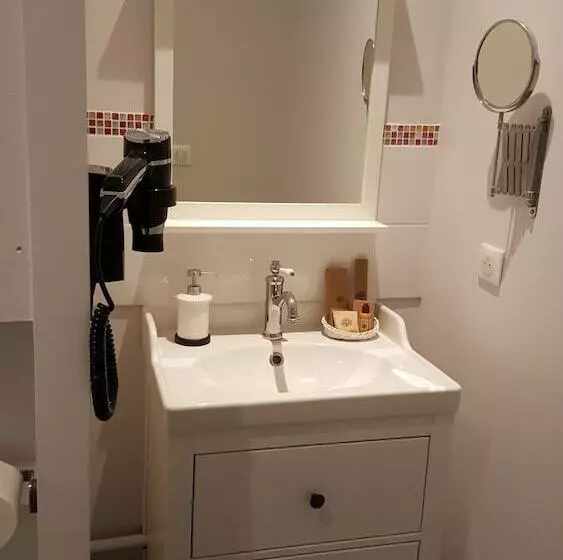 Hotelli Chez Jacqueline