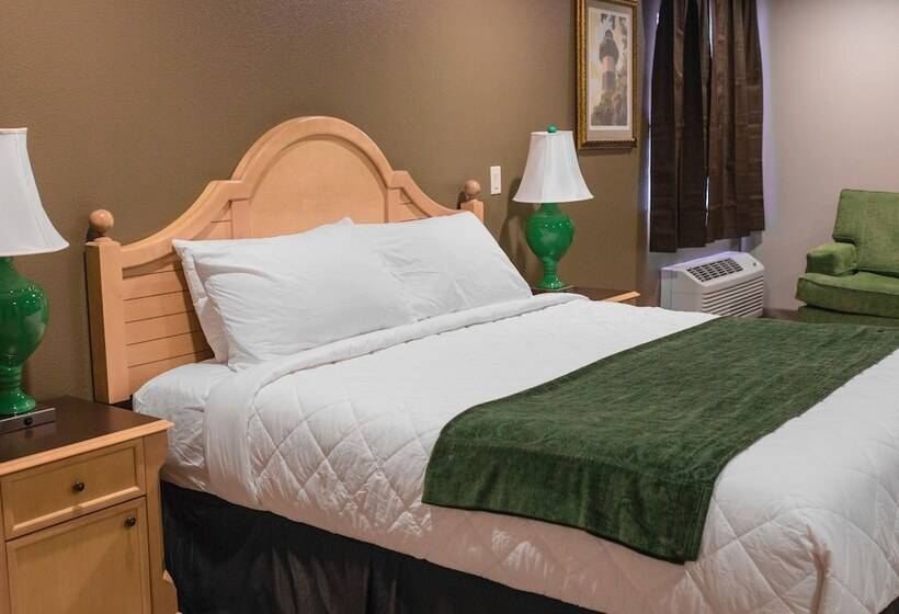 汽车旅馆 The Gator Den