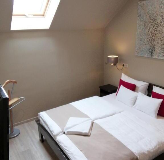 פנסיון Medora Park   Hotel Medora