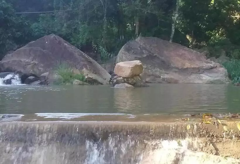 Aamiaismajoitus (B&B) Jungle Face Inn