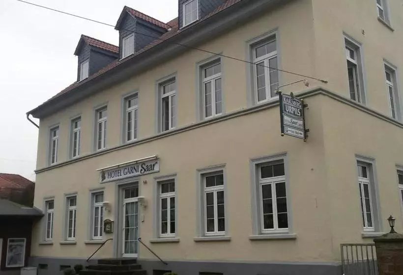 Aamiaismajoitus (B&B) Saar