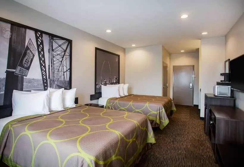 Hotelli Super 8 By Wyndham St. Louis North