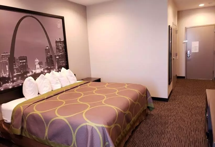 Hotelli Super 8 By Wyndham St. Louis North