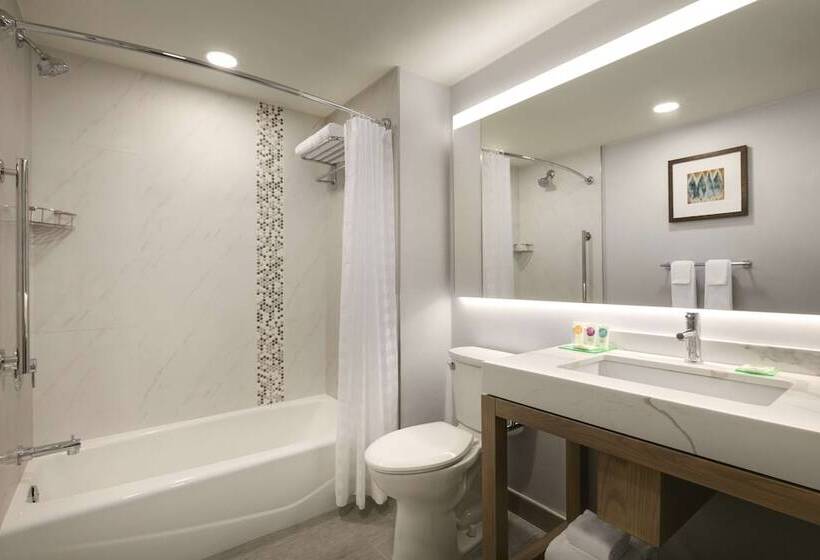 Отель Hyatt Place Santa Barbara