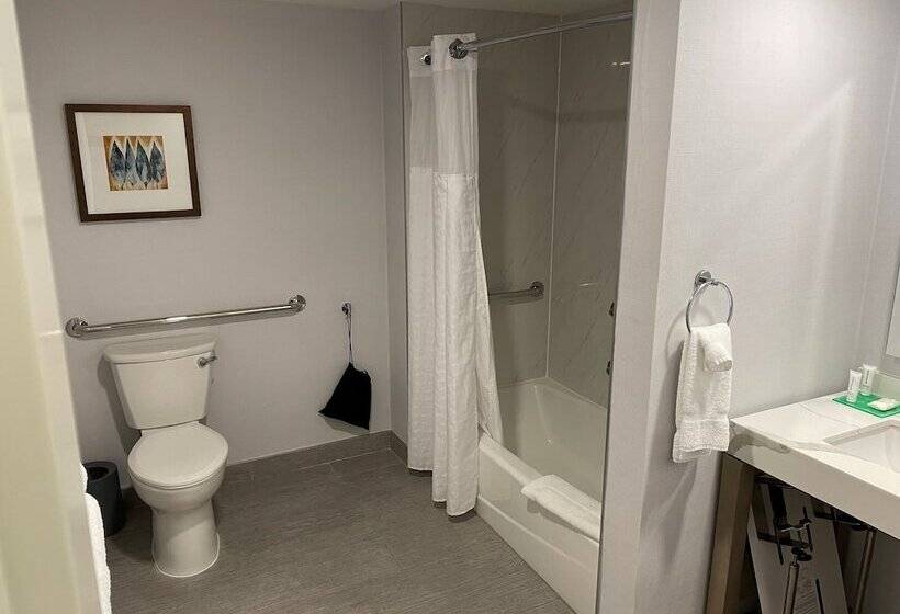 Отель Hyatt Place Santa Barbara