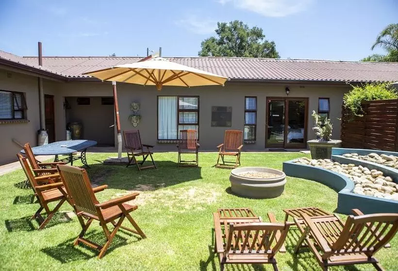 ペンション Antiqua Guest House