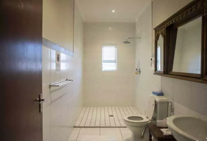 ペンション Antiqua Guest House