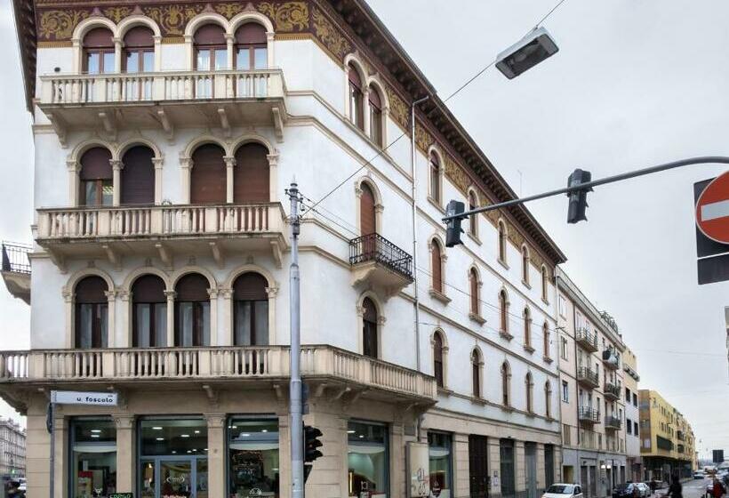 پانسیون Casamina